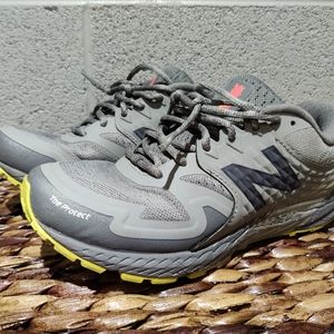 New Balance 790 v2 Womens Size 7.5 Shoes